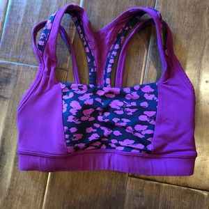Lululemon sports bra size 2